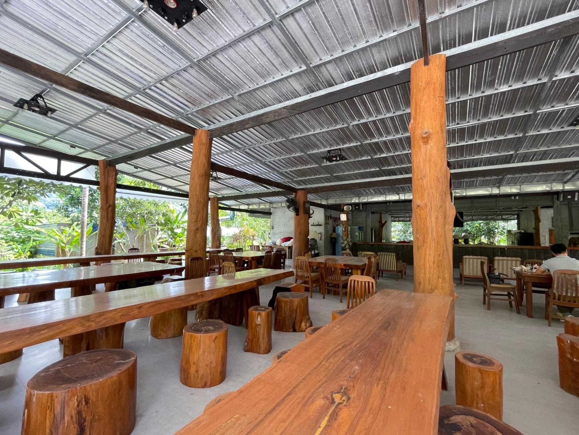 The Camper Lodge Khao Sok Ban Bang Bon Dış mekan fotoğraf